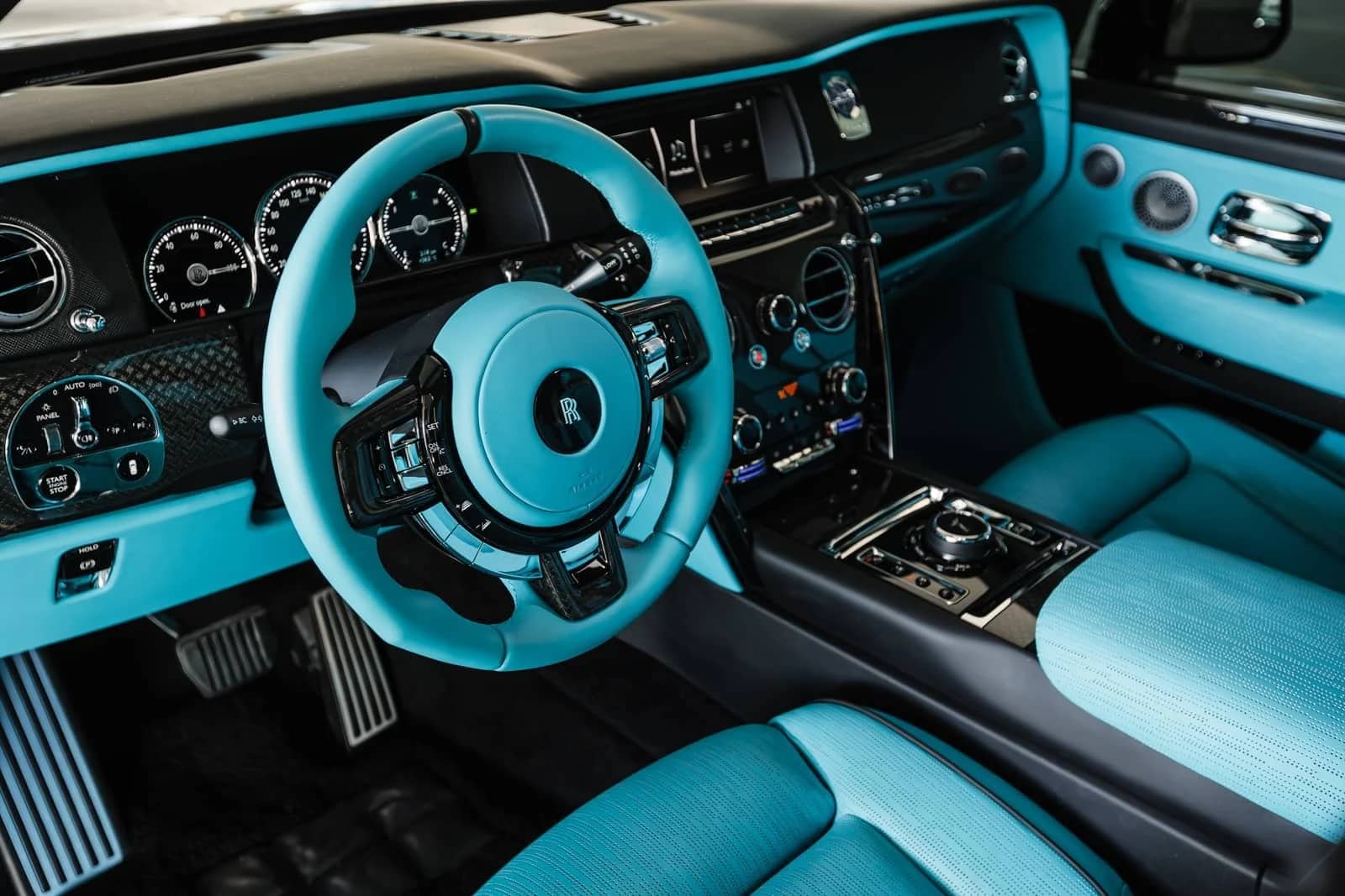 Luxury car salon interior - View 1