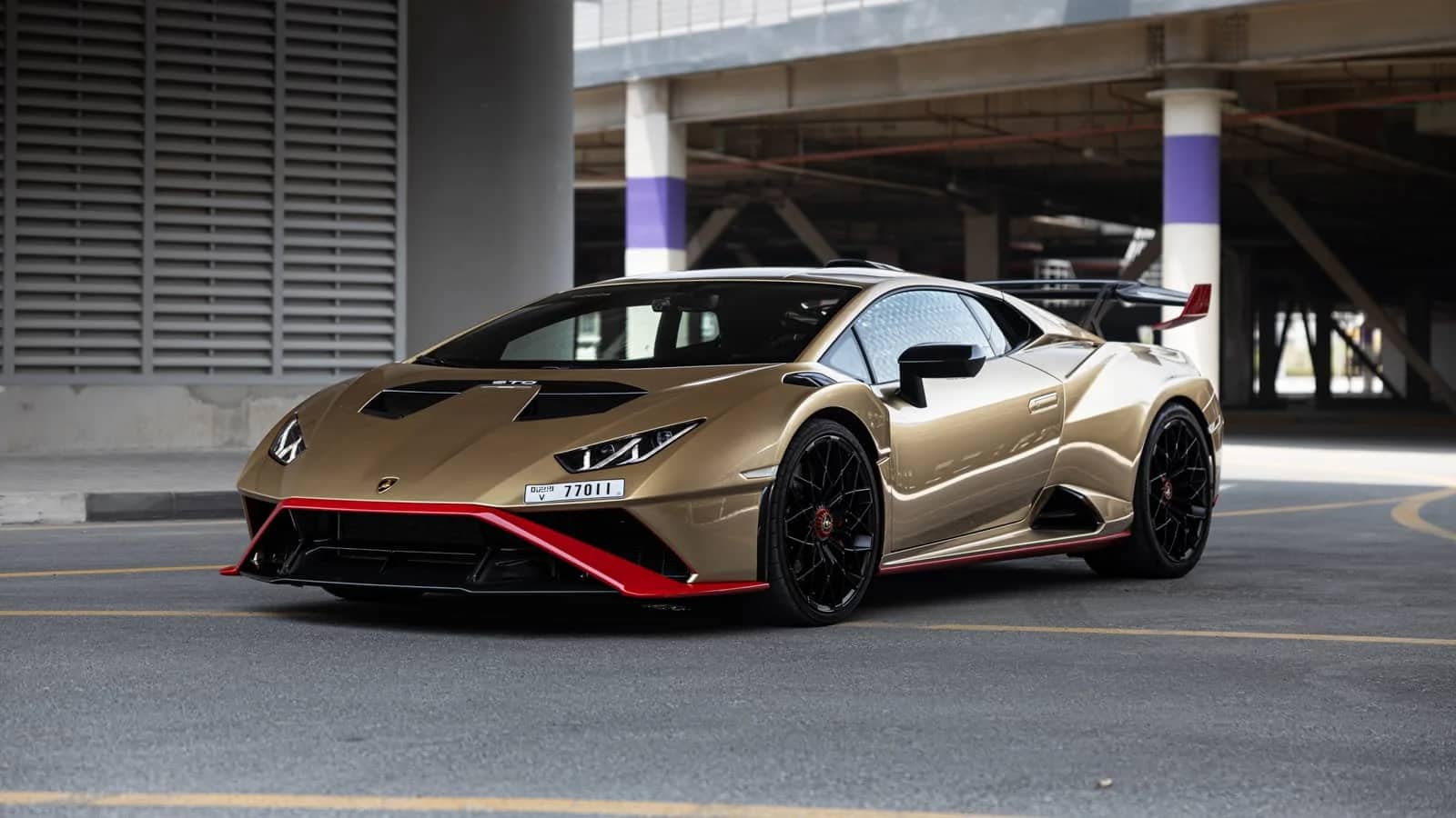 STO Golden - Sports Car